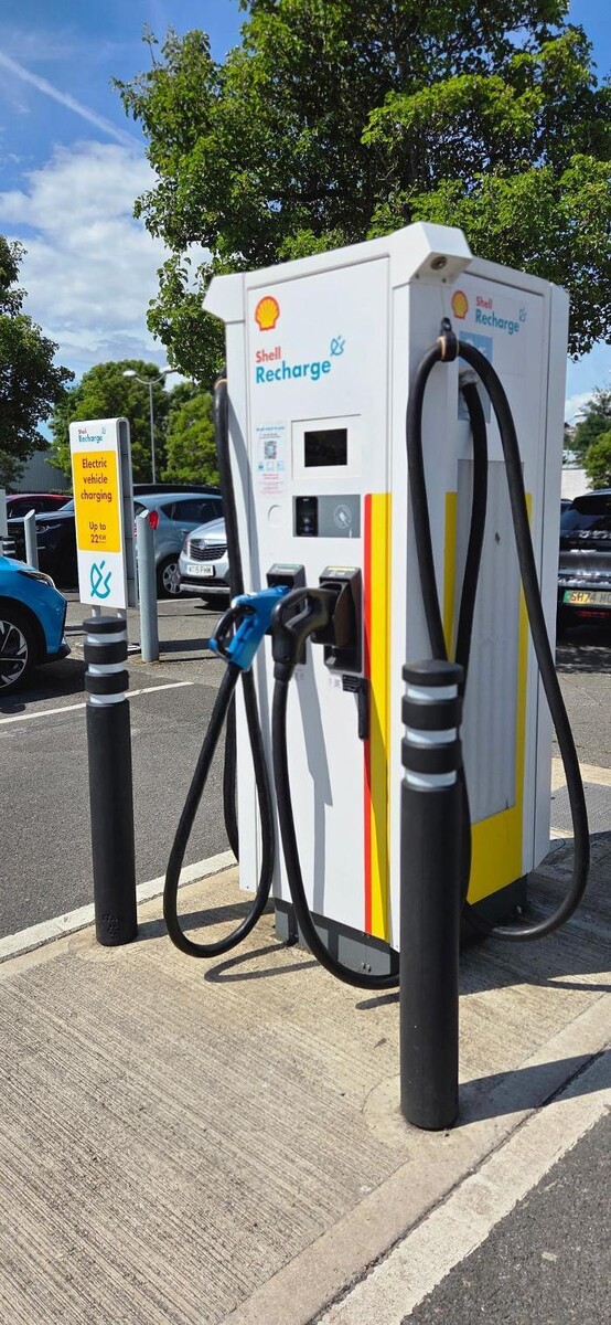 Images Shell Recharge Charging Station