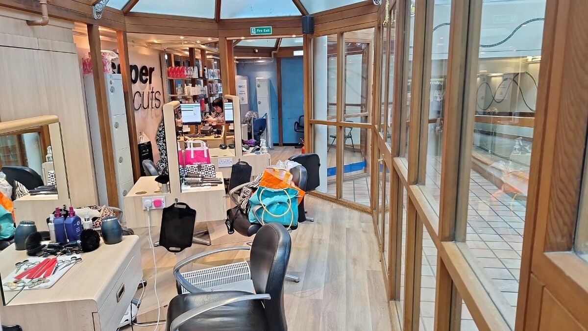 Images Supercuts Hair Salon Gillingham