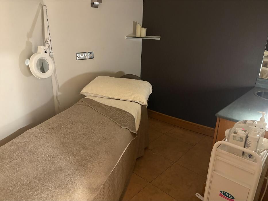 Images Regis Hair and Beauty Salon Fenwick Newcastle