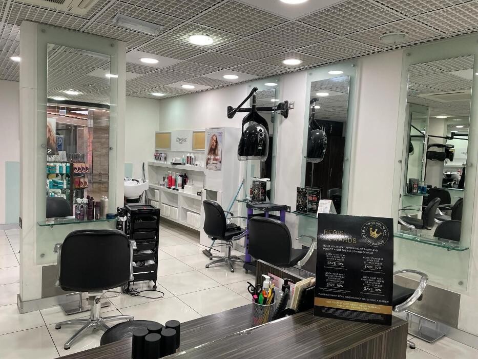 Images Regis Salon Epsom