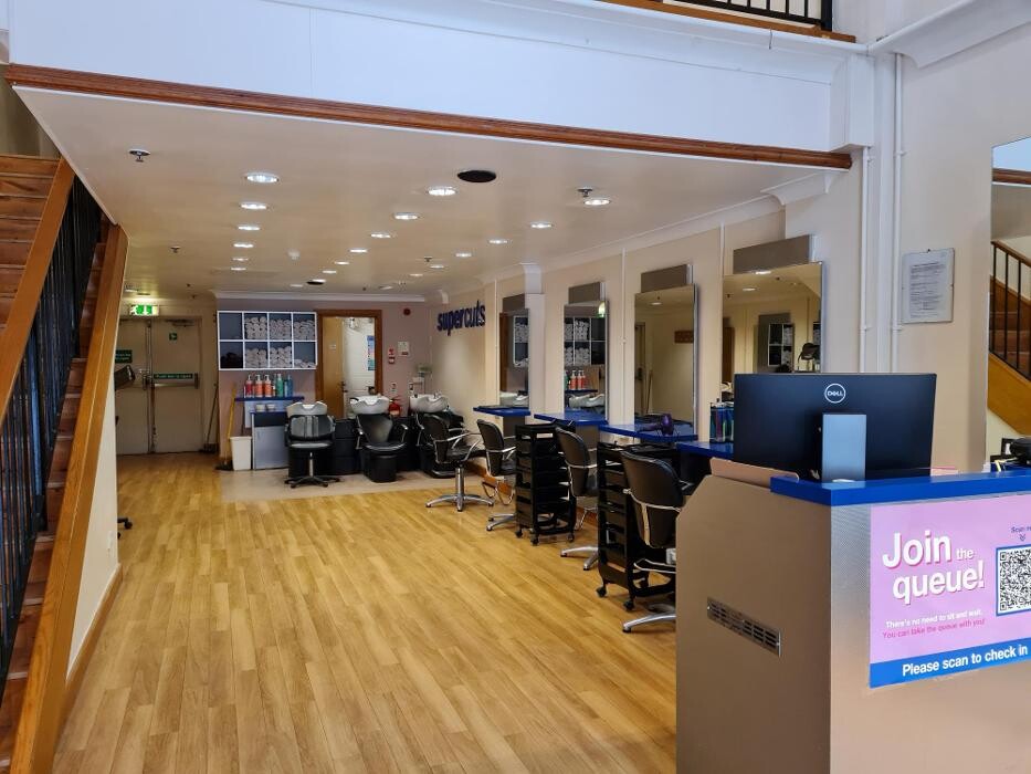 Images Supercuts Hair Salon Southampton