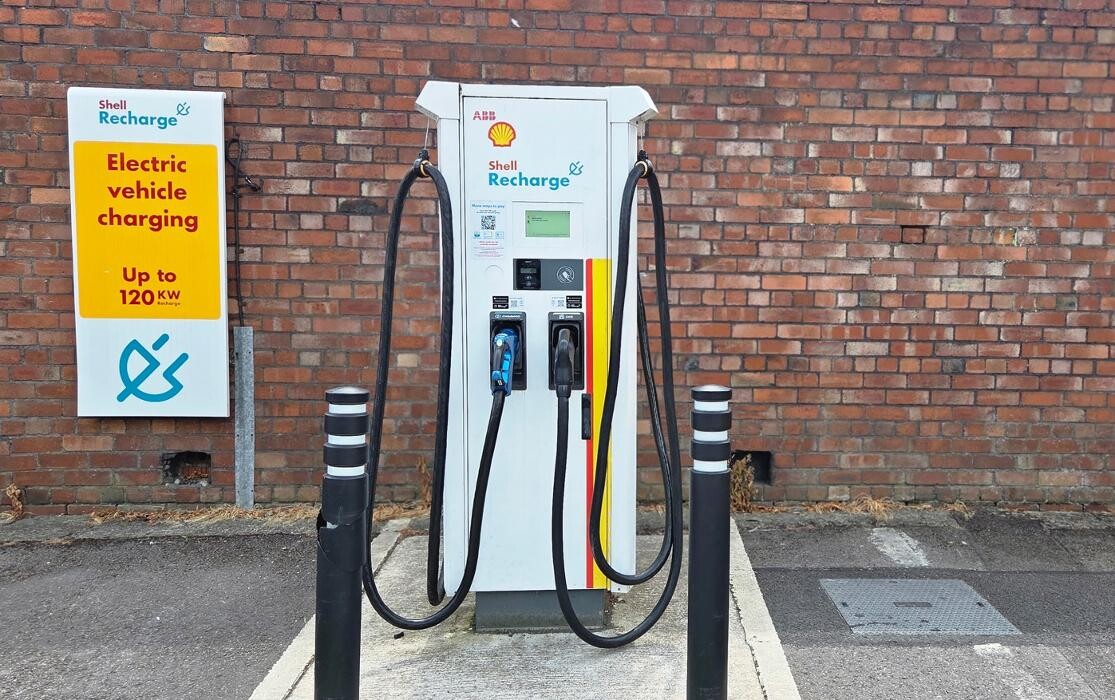 Images Shell Recharge Charging Station