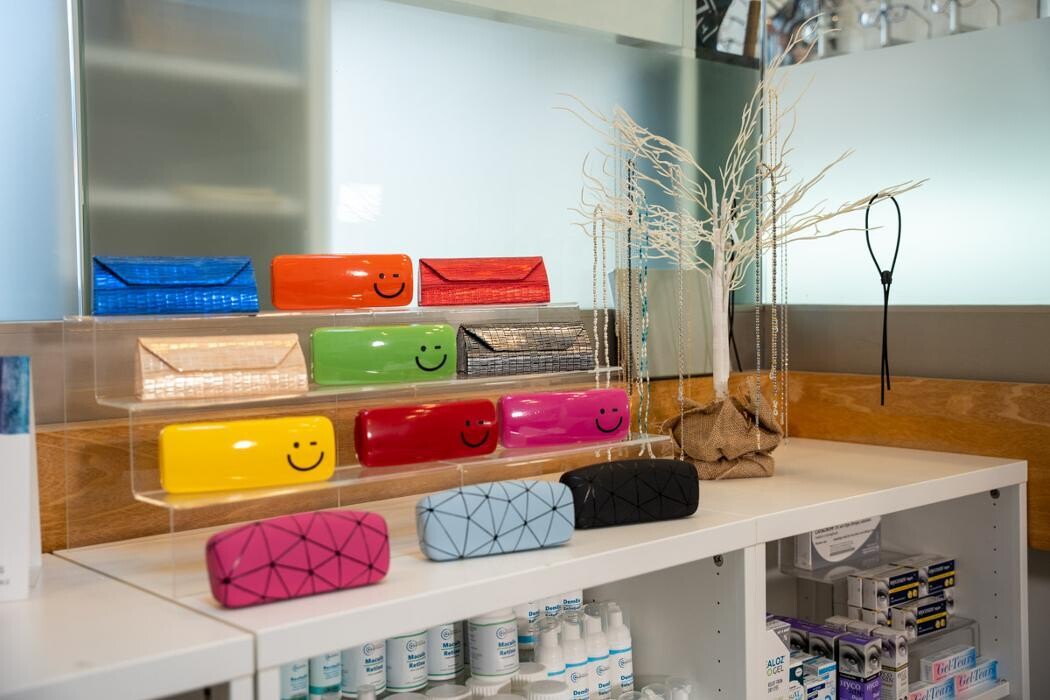 Images ClassicEyes Eye Care Centre