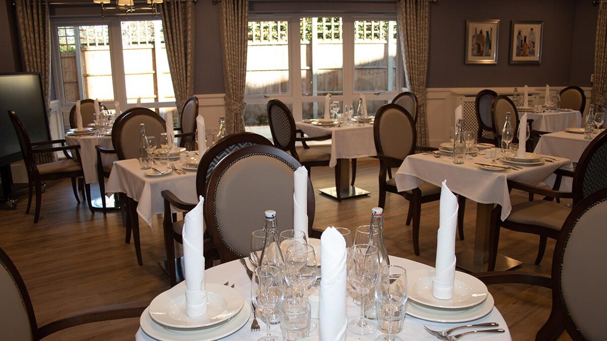 Images Squires Mews Care Home