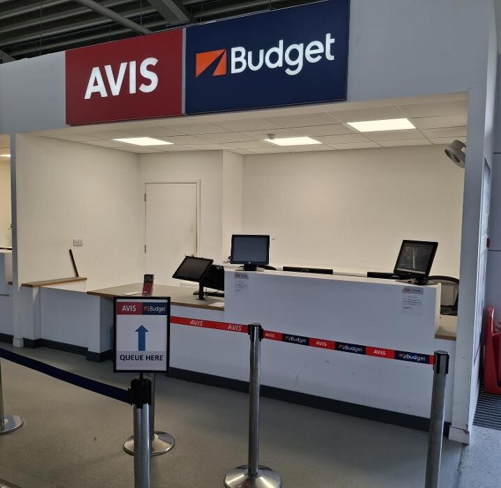 Images Avis Car Hire - Inverness Airport