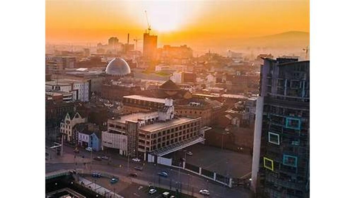 Images Budget Car Hire - Belfast City