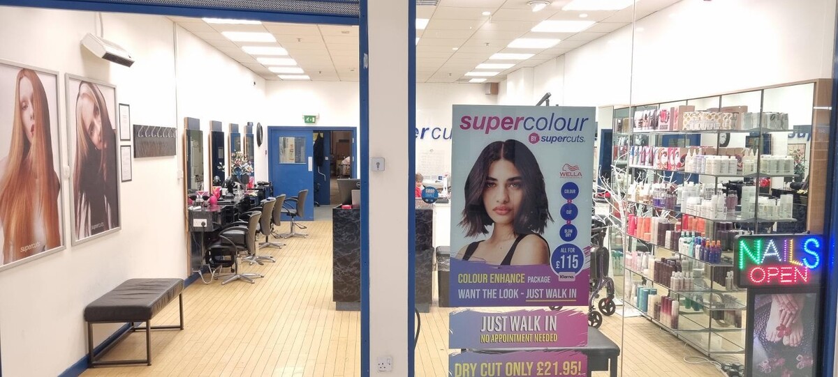 Images Supercuts Hair Salon Weston Favell