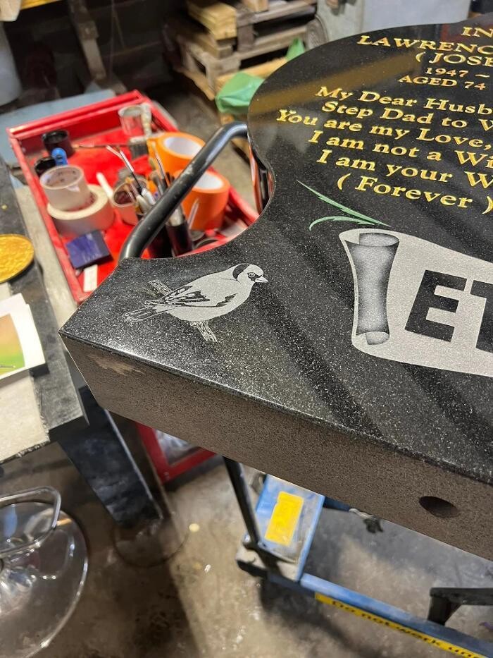 Images Select Keighley Memorials