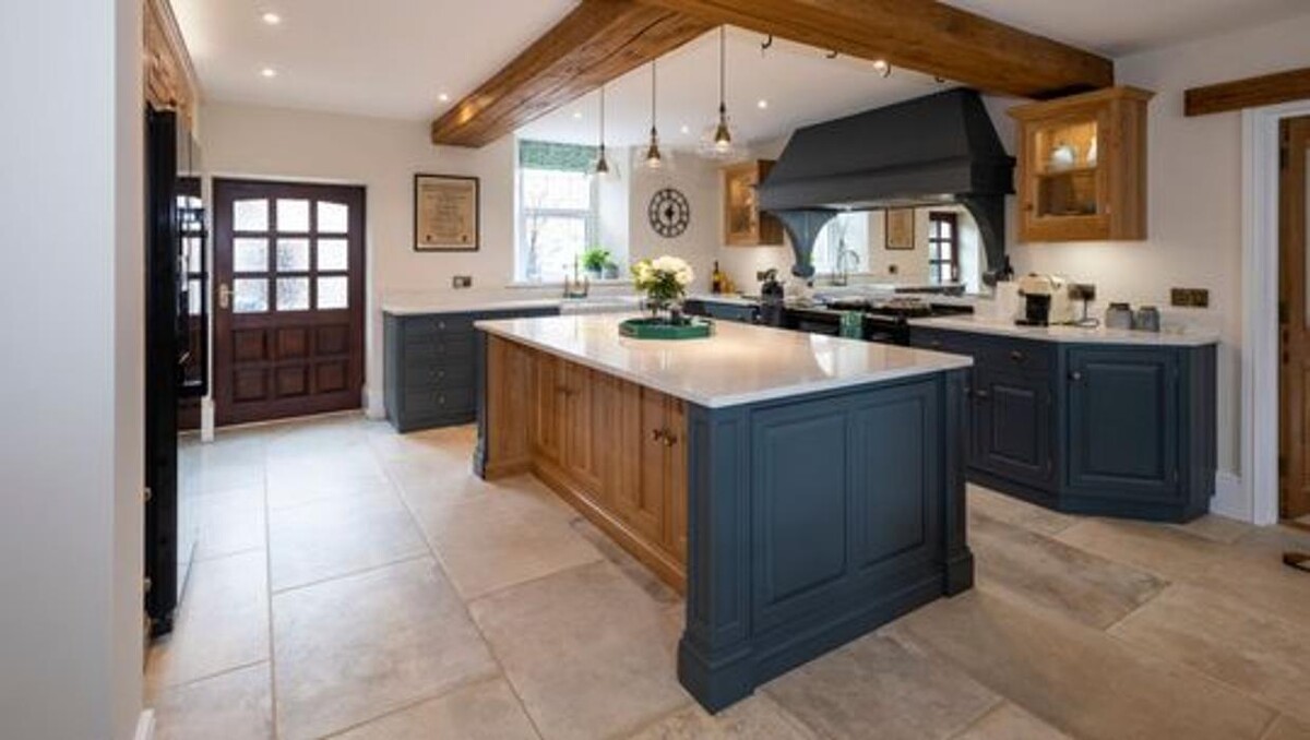 Images Thwaite Holme Kitchens & Bedrooms Ltd