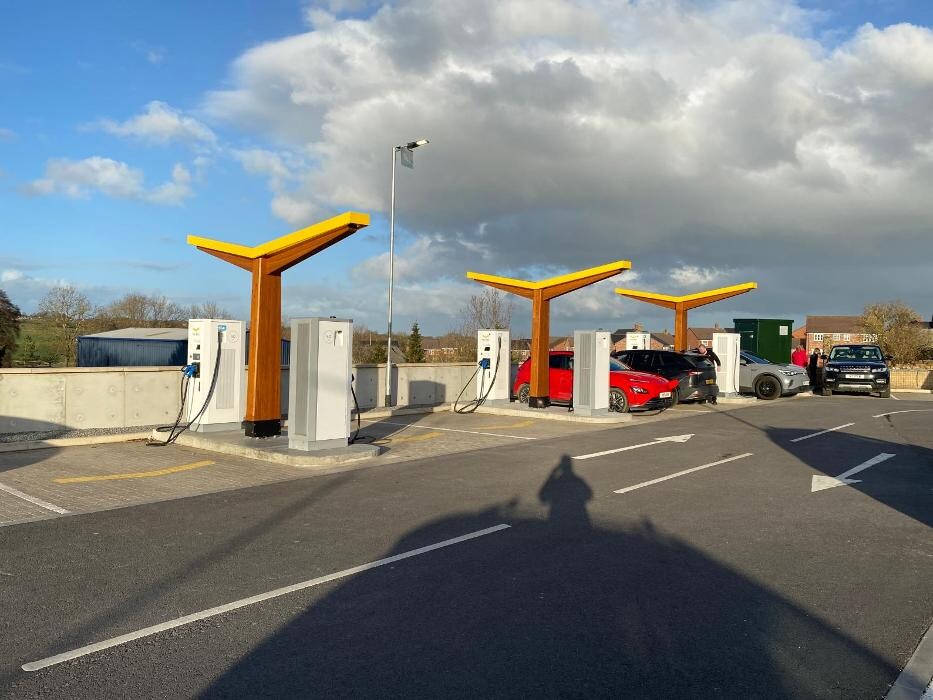 Images Fastned Charging Station
