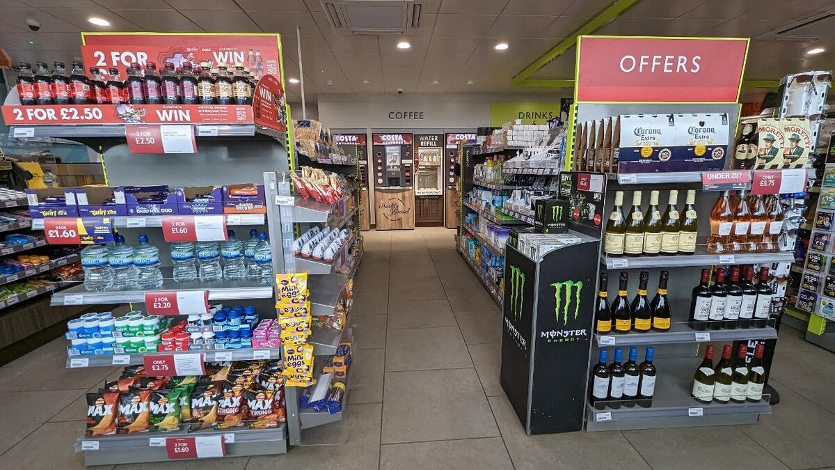 Images Shell Recharge Charging Station