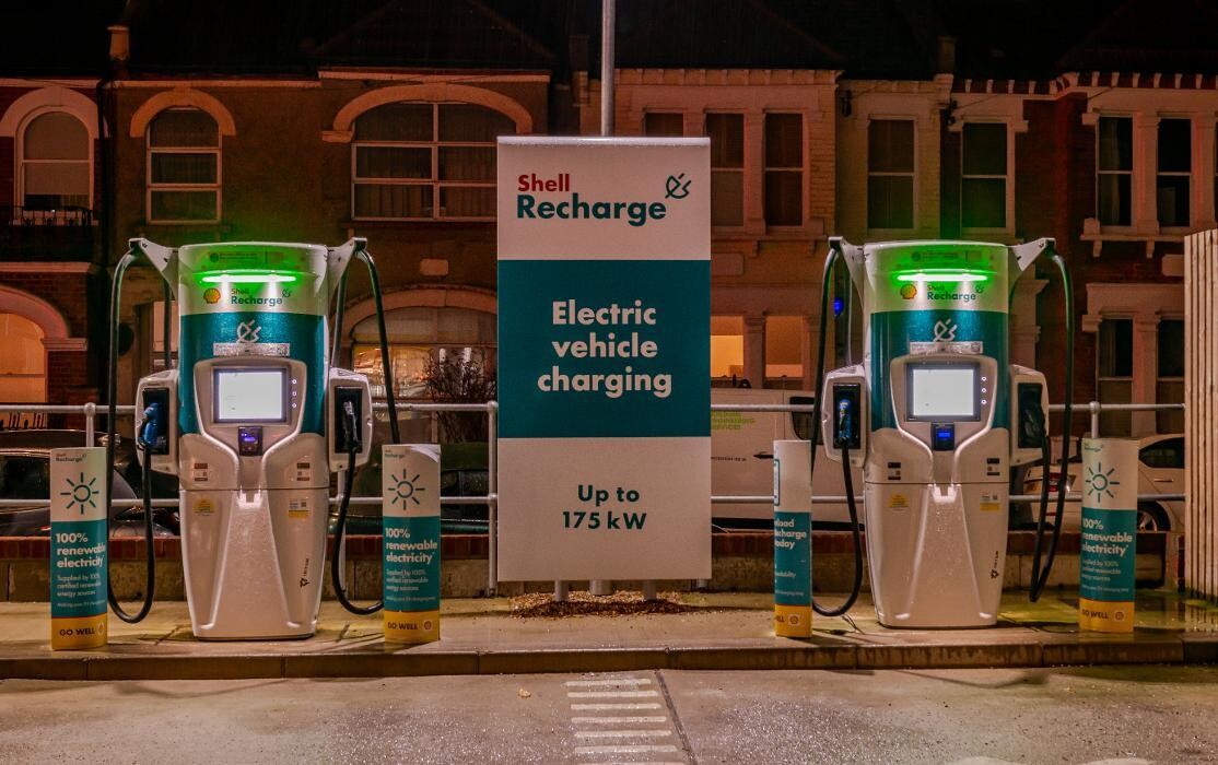 Images Shell Recharge Charging Station