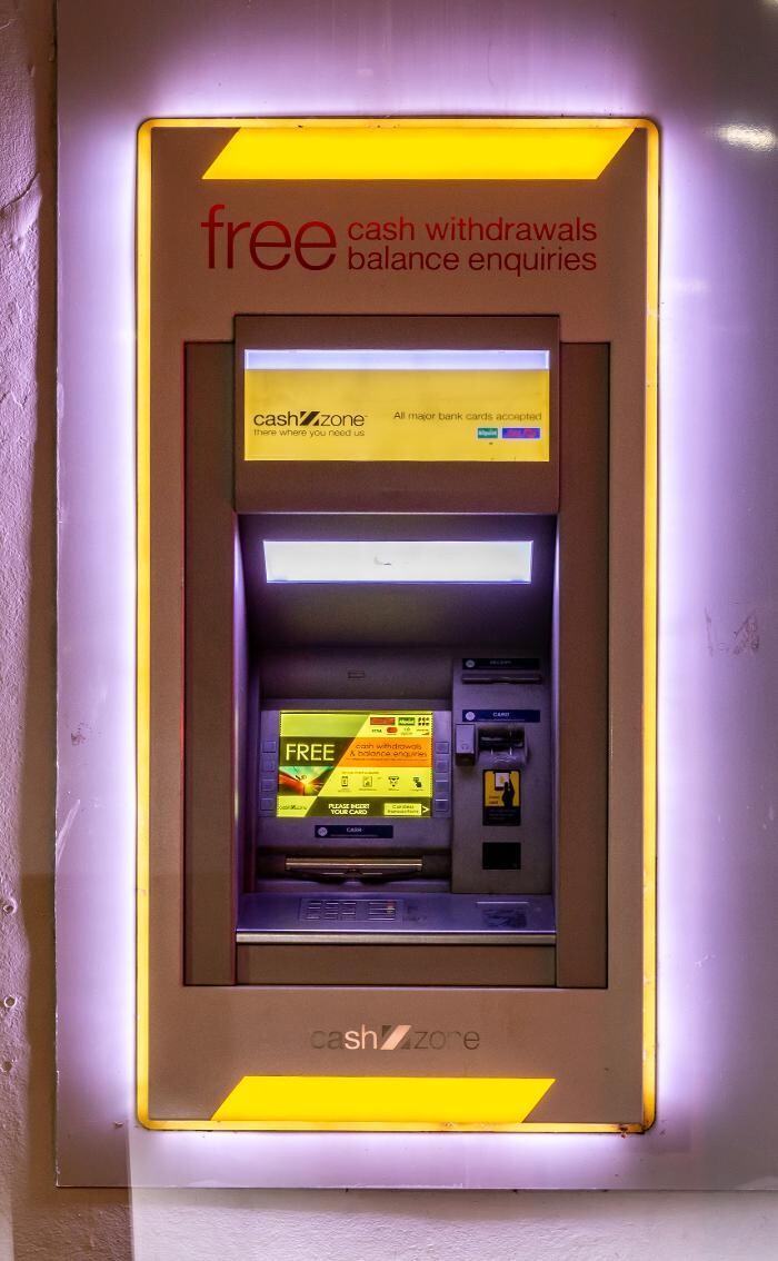 Images Shell Recharge Charging Station