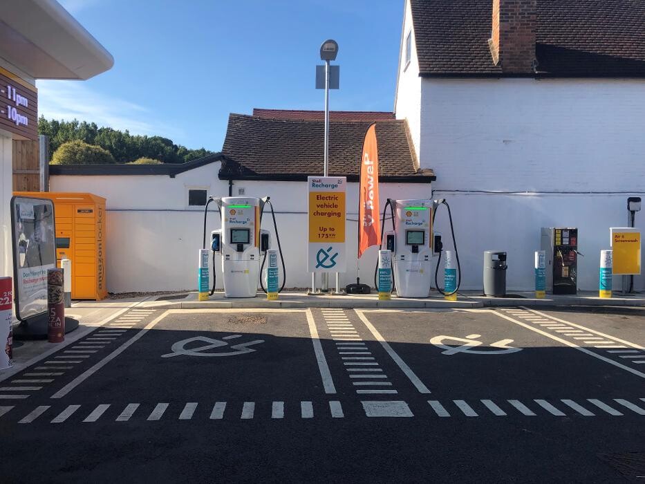 Images Shell Recharge Charging Station