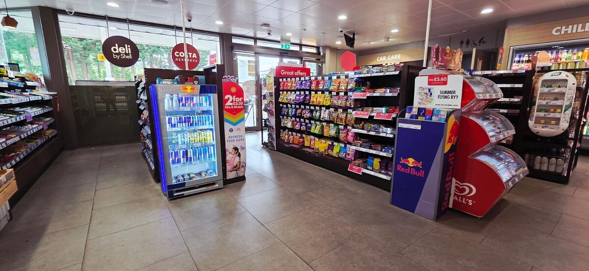 Images Shell Recharge Charging Station