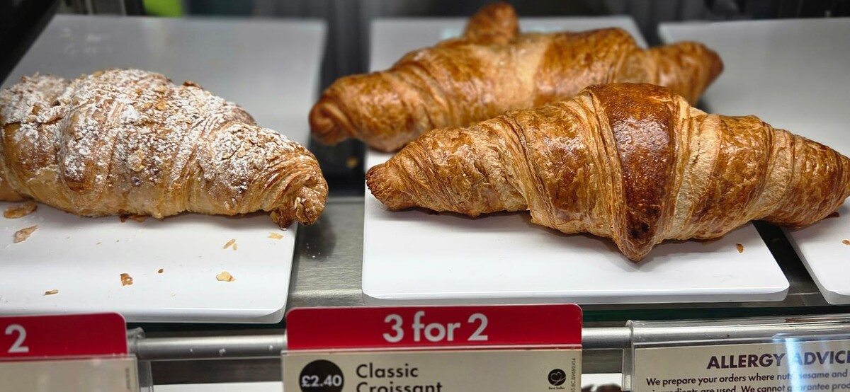 Images Shell Recharge Charging Station