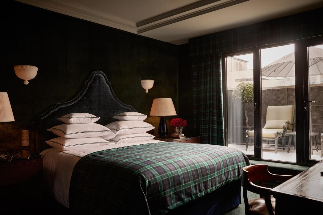 Images 100 Princes Street