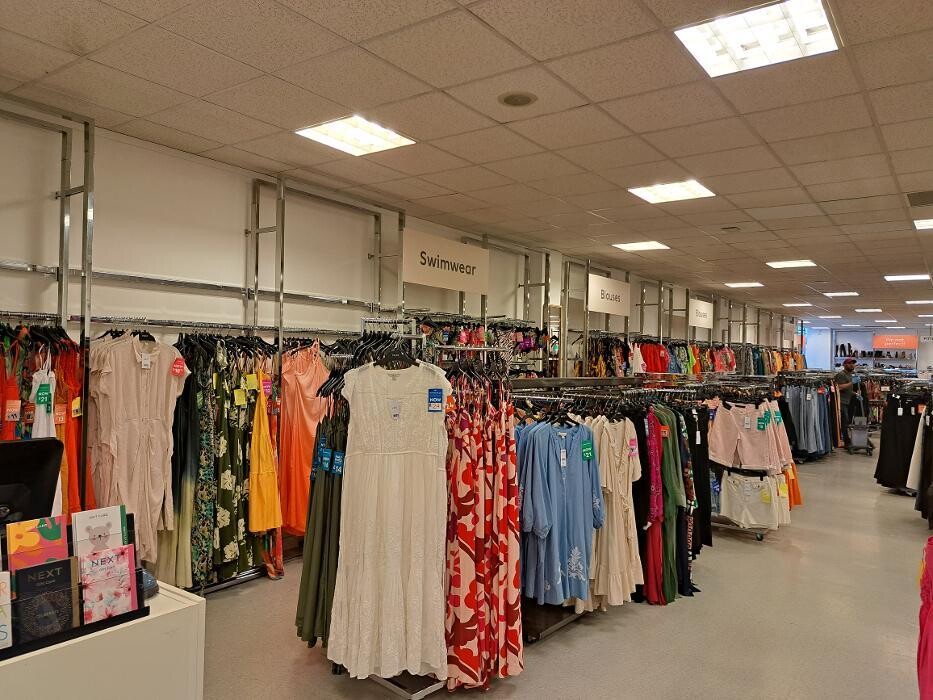 Images Next Outlet