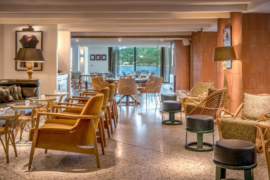 Images Harbour Beach Club Bar + Restaurant