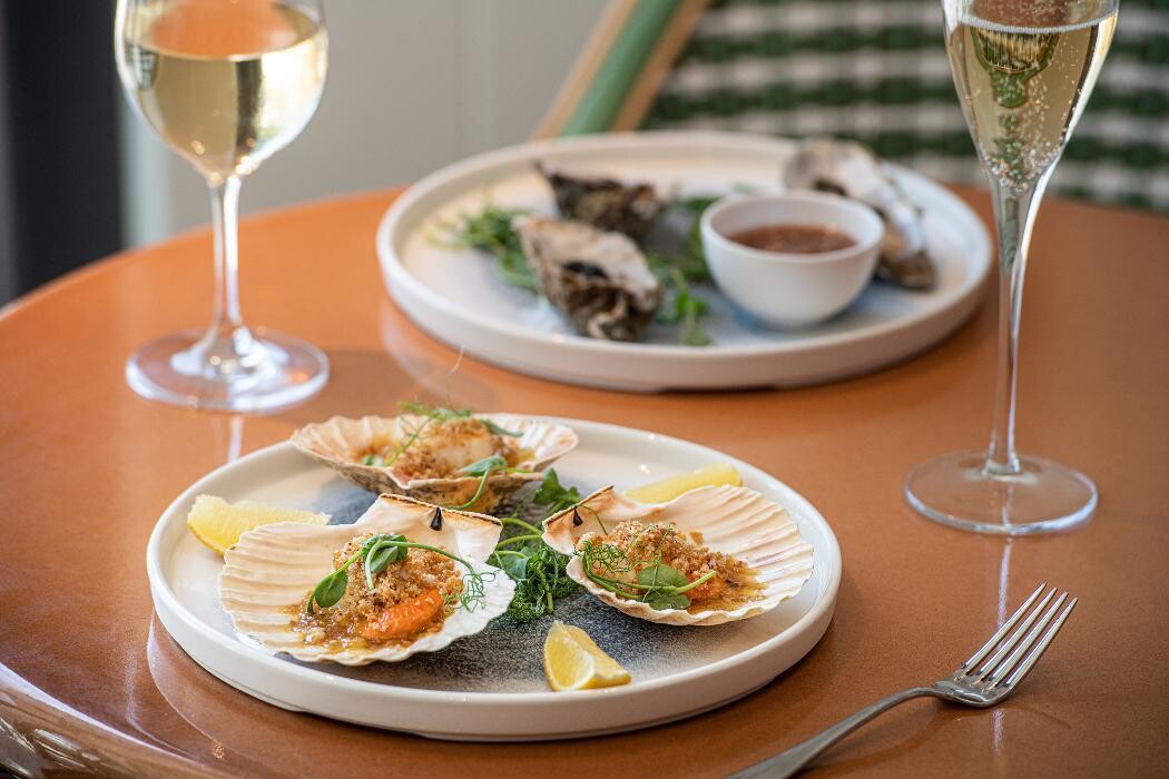 Images Harbour Beach Club Bar + Restaurant