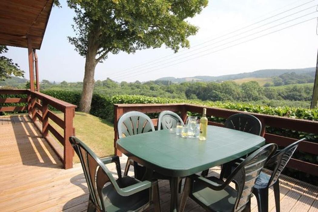 Images Woodcombe Lodges