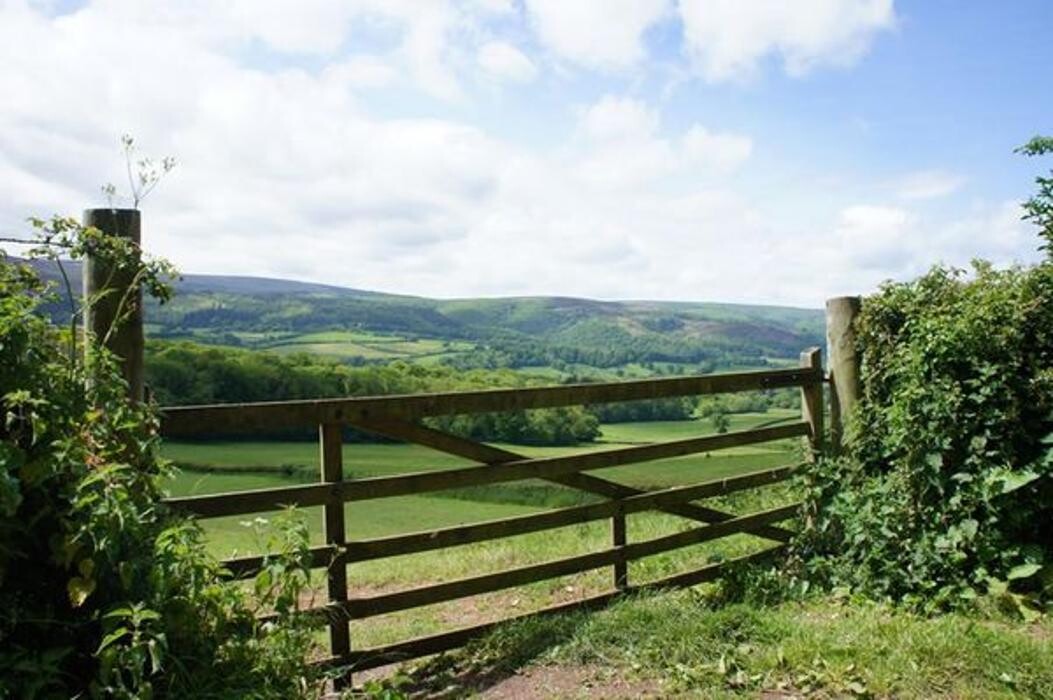 Images Woodcombe Lodges