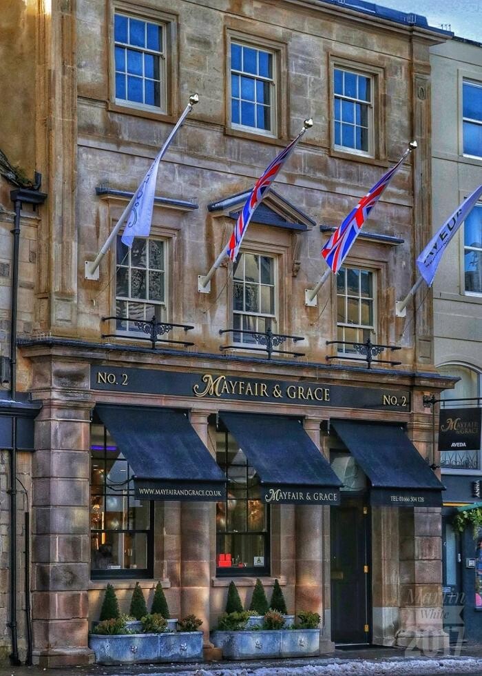 Images Mayfair & Grace