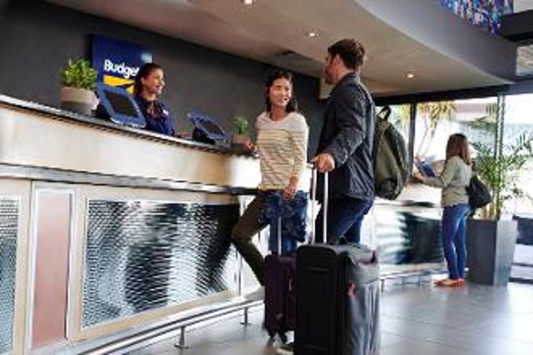 Images Budget Car Hire - Warrington