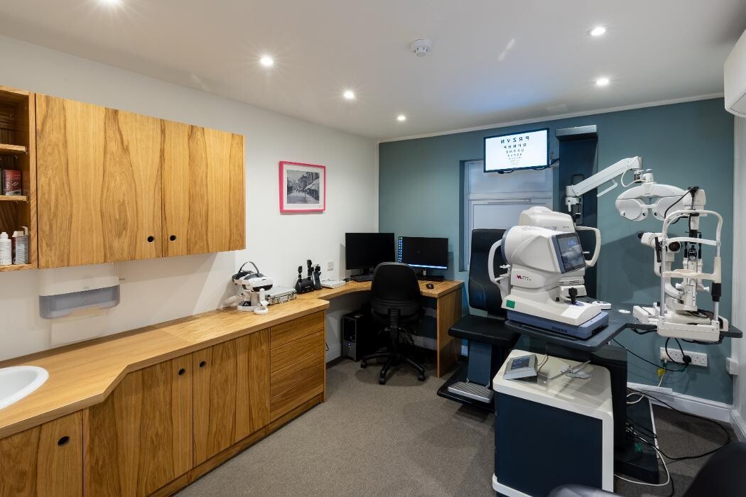 Images Cotham Opticians