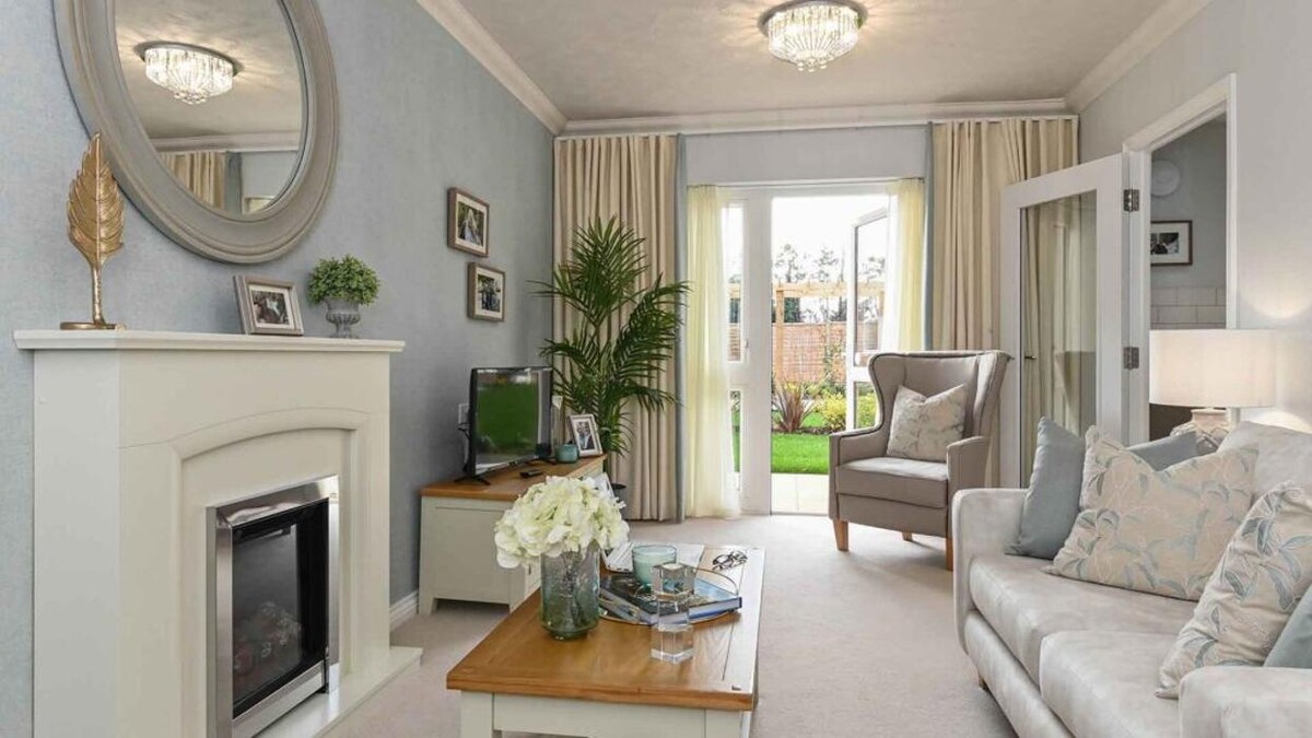 Images Churchill Living