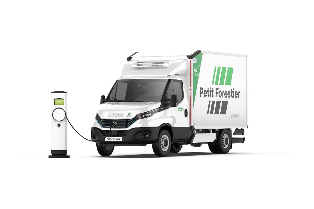 Images Petit Forestier Southampton - Refrigerated Vans Rental