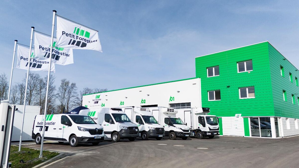 Images Petit Forestier Southampton - Refrigerated Vans Rental