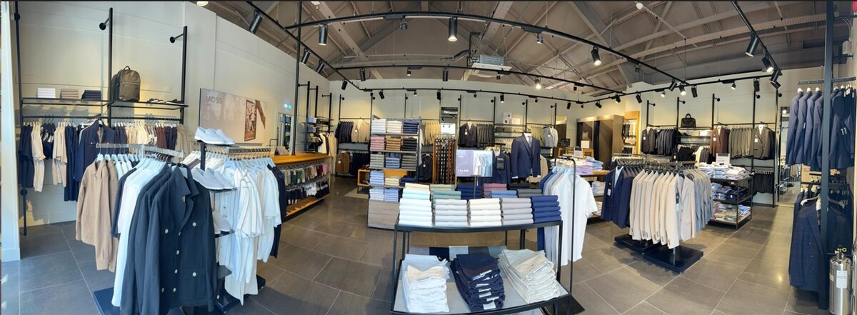 Images Moss Bros Braintree