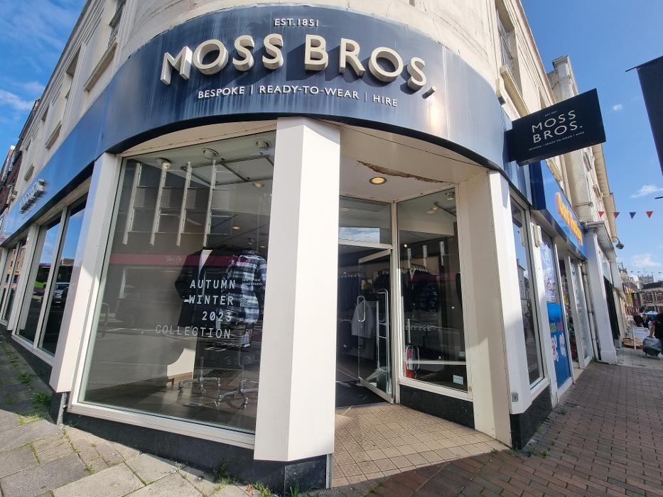 Images Moss Bros Ipswich