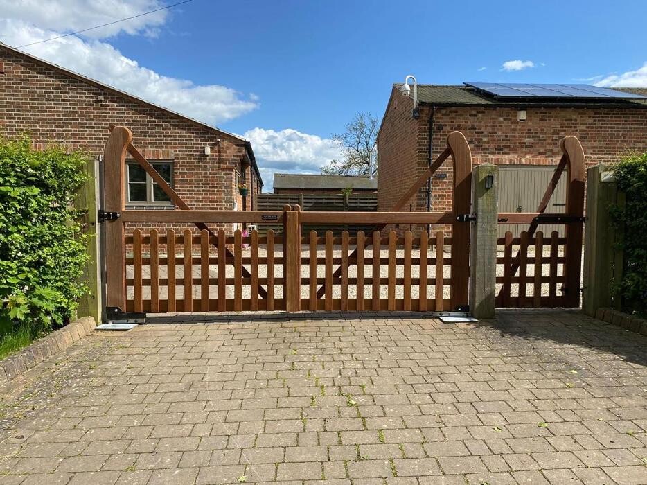 Images Charnwood Gates Automation Ltd