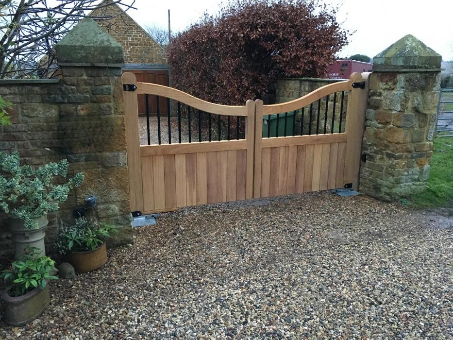 Images Charnwood Gates Automation Ltd
