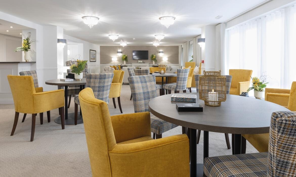 Images Churchill Living