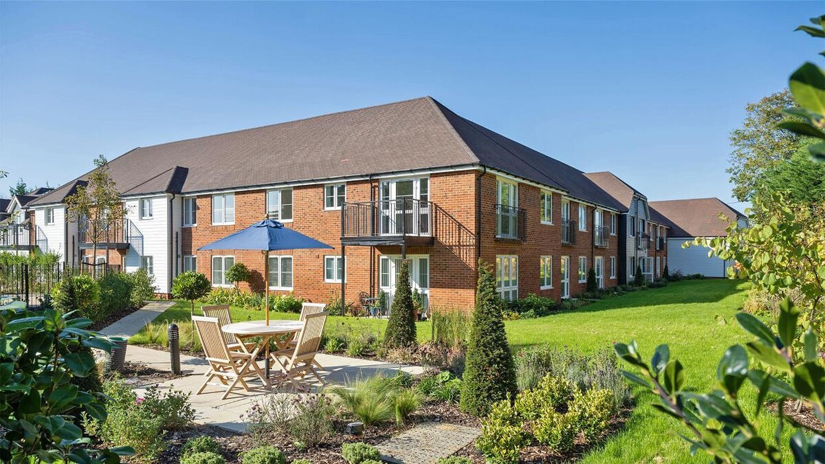 Images Churchill Living