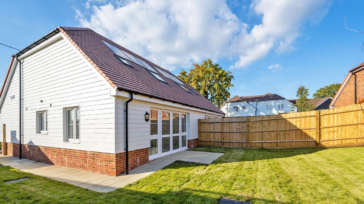 Images Churchill Living