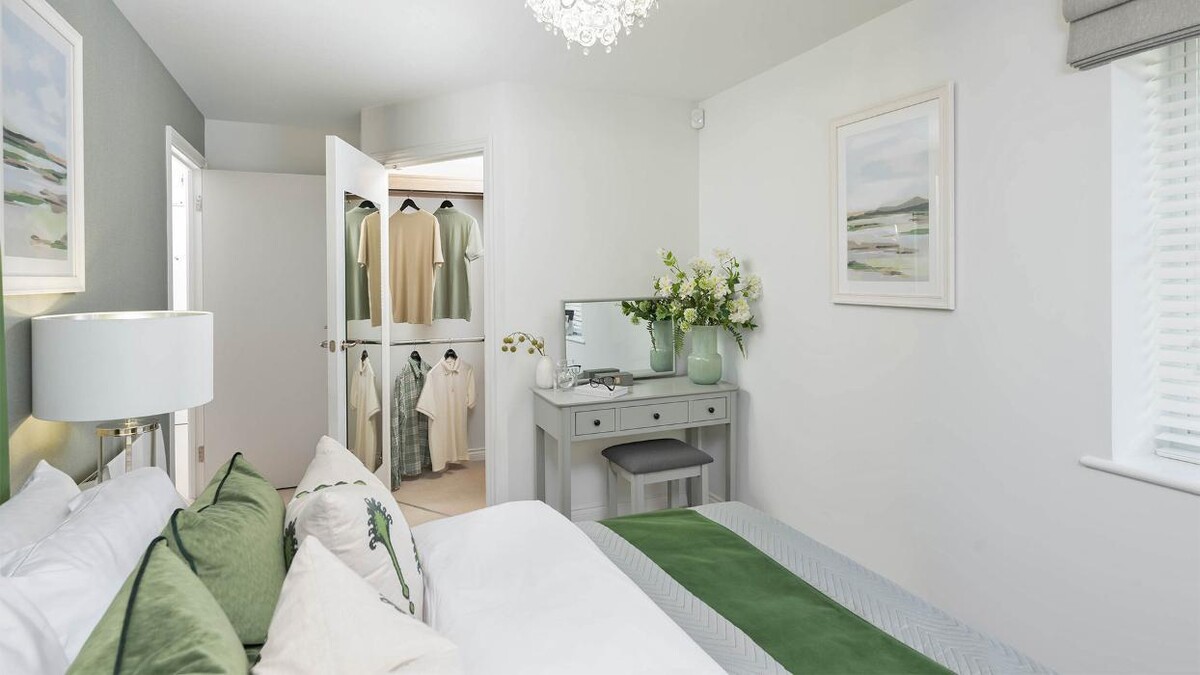 Images Churchill Living