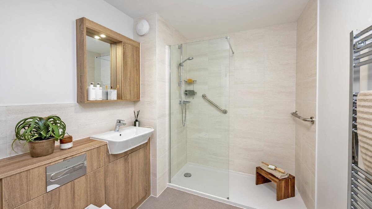 Images Churchill Living