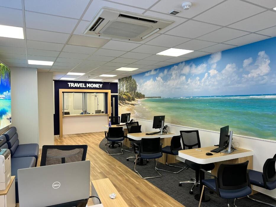 Images TUI Holiday Store
