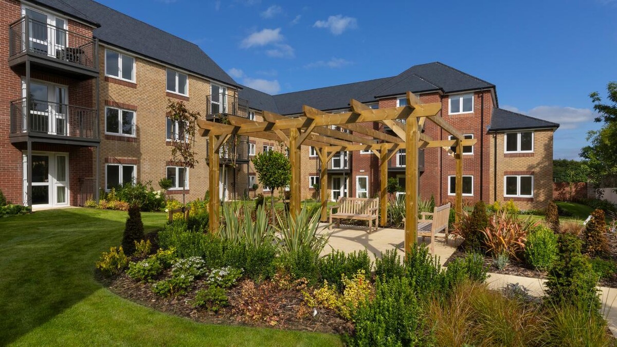 Images Churchill Living