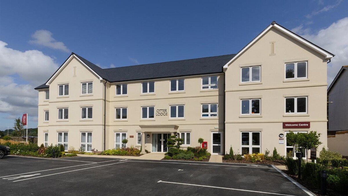 Images Churchill Living