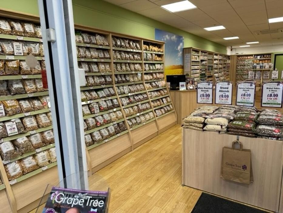 Images Grape Tree Andover