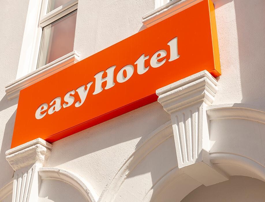 Images easyHotel Reading