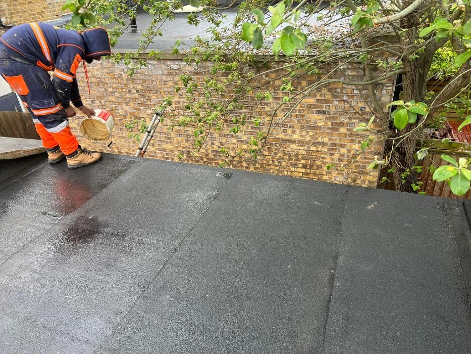 Images Heathrow Roofing and Building Services Ltd