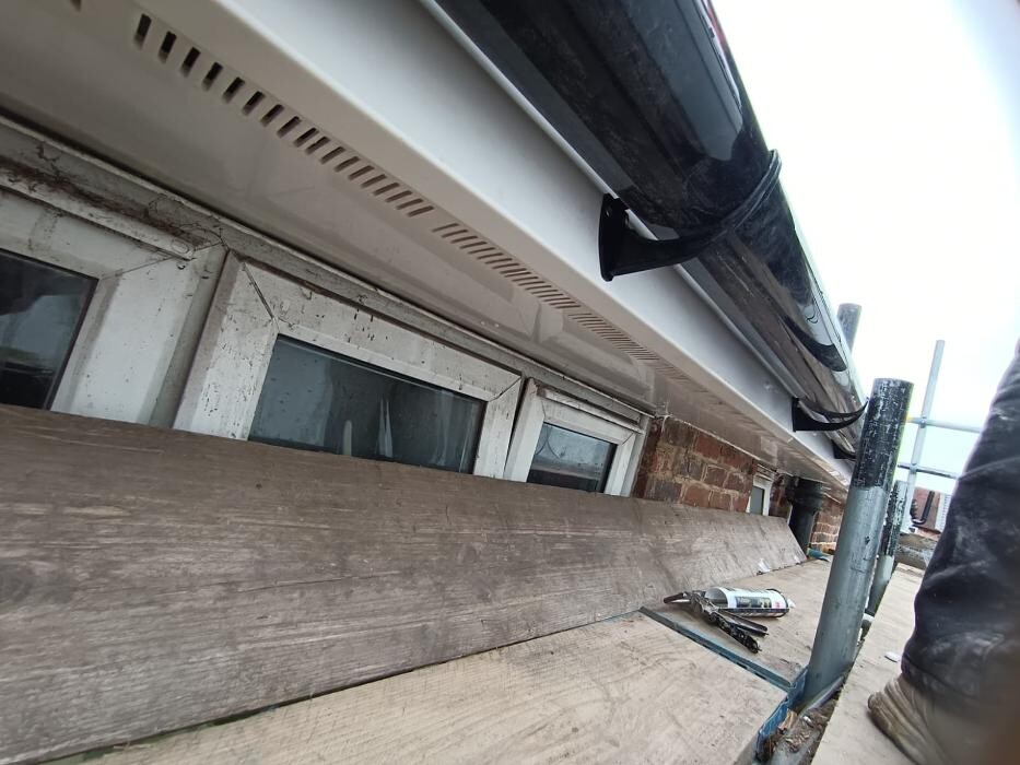 Images Heathrow Roofing and Building Services Ltd
