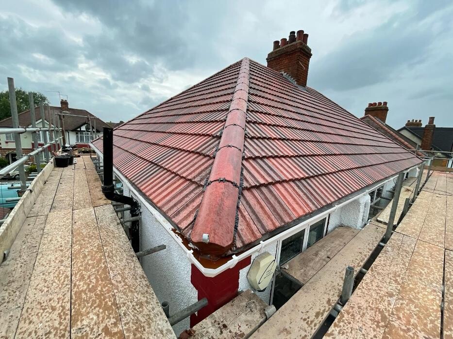 Images HEATHROW ROOFING AND BUILDING SERVICES LTD