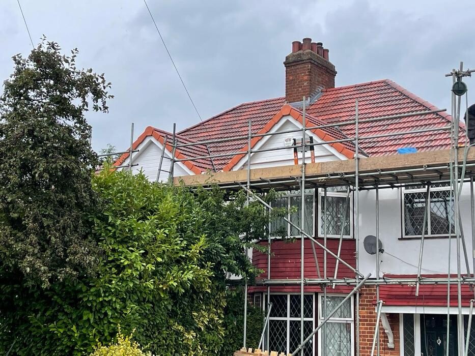 Images HEATHROW ROOFING AND BUILDING SERVICES LTD